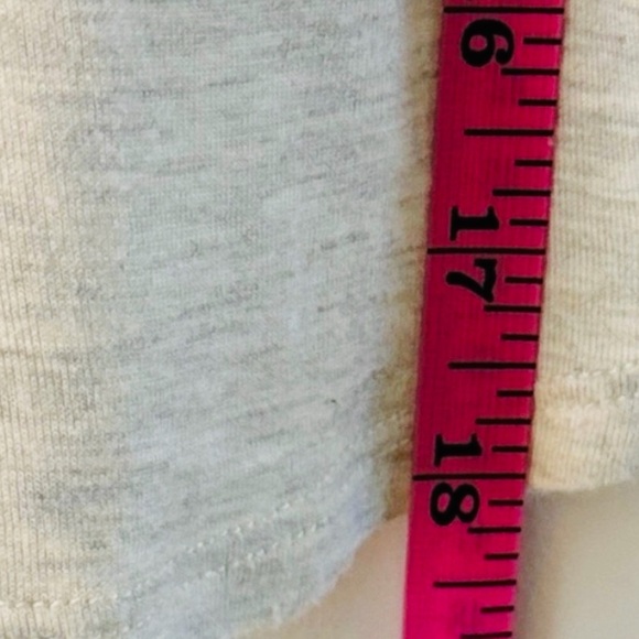 VENUS Cream Long Sleeve Top with Dark Charcoal Lace Accents Sixe L - Picture 9 of 12